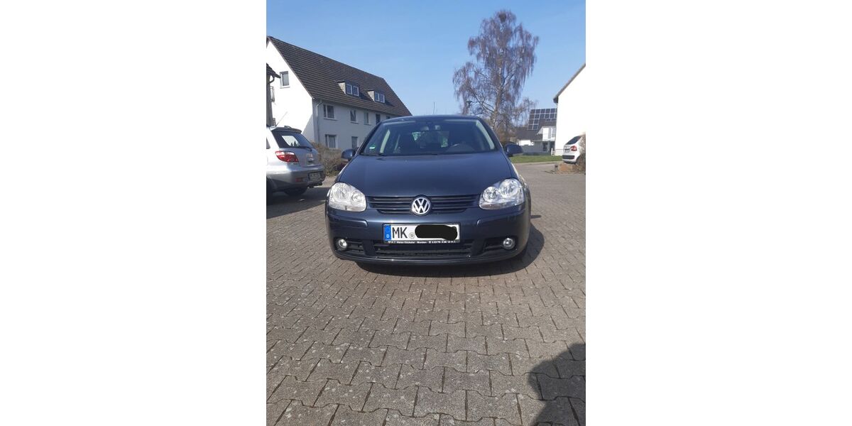 VW Golf 153.000 km 4.600 &euro; Menden 58708