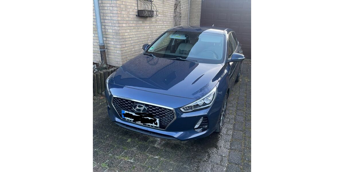 Hyundai i30 88.700 km 12.299 &euro; Lüdinghausen 59348