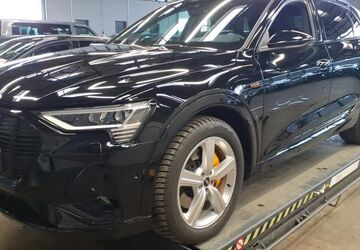 Audi e-tron 37.837 km 33.550 &euro; Hagen 58091
