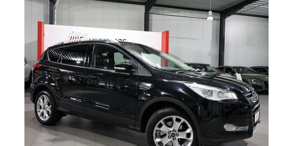 Ford Kuga 2.0 TDCI 4x4 TITANIUM / LEDER / NAVI+ 90.000 km 12.555 &euro; Hamm 59077