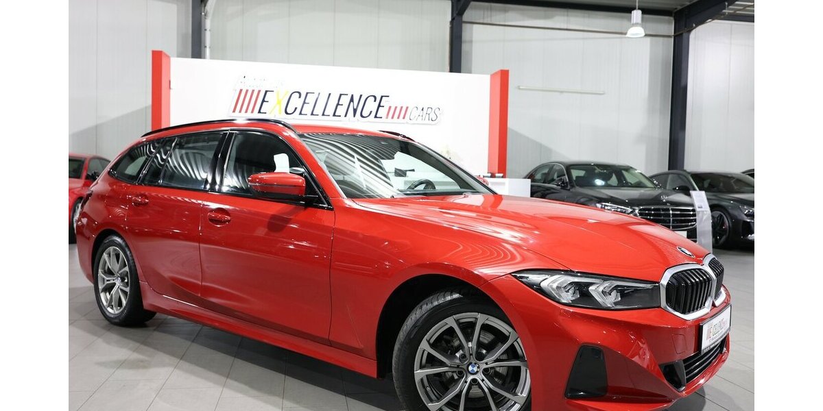 BMW 318d Touring SHADOW SPORT MELBOURNEROT-METALLIC 73.000 km 25.555 &euro; Hamm 59077