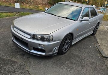 Nissan Skyline 137.000 km 19.500 &euro; Recklinghausen 45657