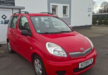 Toyota Yaris 104.000 km 4.999 &euro; Schwerte 58239