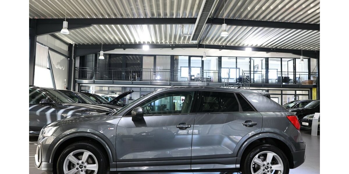 Audi Q2 30 TFSI S-LINE DAYTONA / LED, VC, ACC+LANE 10.000 km 24.555 &euro; Hamm 59077
