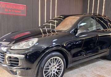 Porsche Cayenne 141.876 km 32.950 &euro; Dortmund 44388