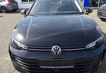 VW Passat Variant 18.832 km 28.990 &euro; Werl 59457