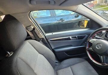 Mercedes-Benz CE 200 270.500 km 6.200 &euro; Recklinghausen 45661