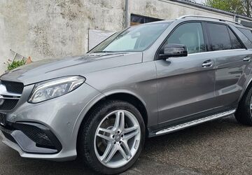 Mercedes-Benz ML 500 214.987 km 19.999 &euro; Witten 58453