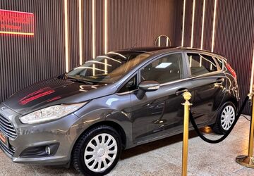 Ford Fiesta 84.148 km 8.550 &euro; Dortmund 44388