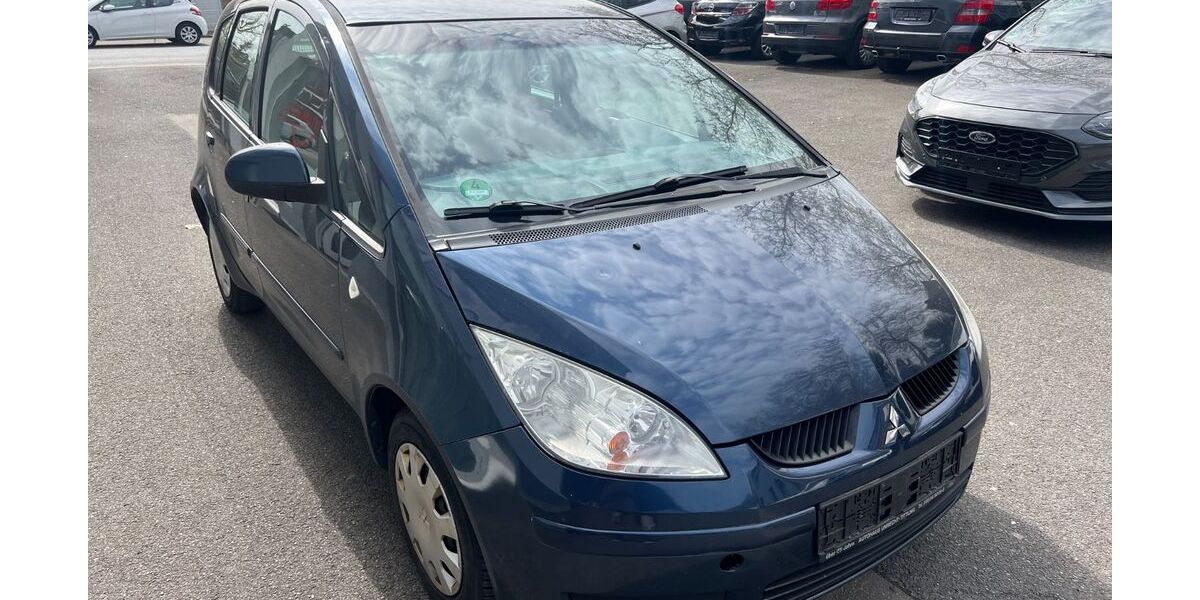 Mitsubishi Colt 199.000 km 1.299 &euro; Recklinghausen 45663