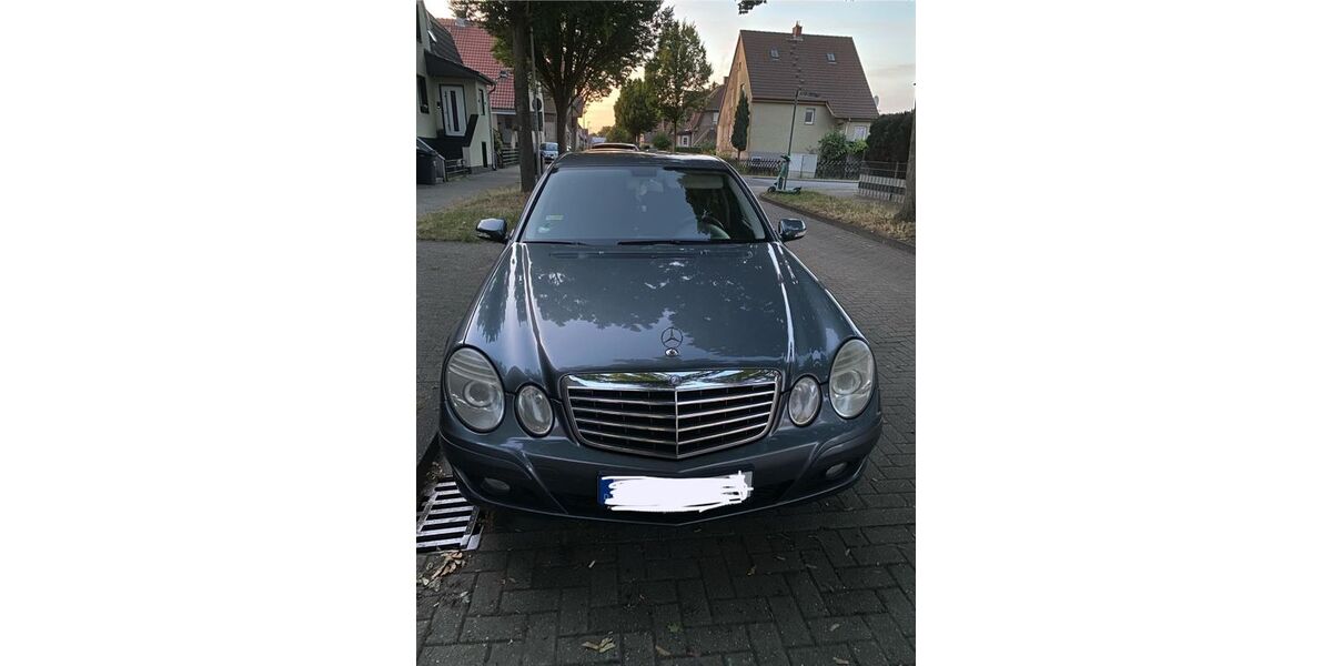 Mercedes-Benz 200 347.000 km 2.300 &euro; Hamm 59077