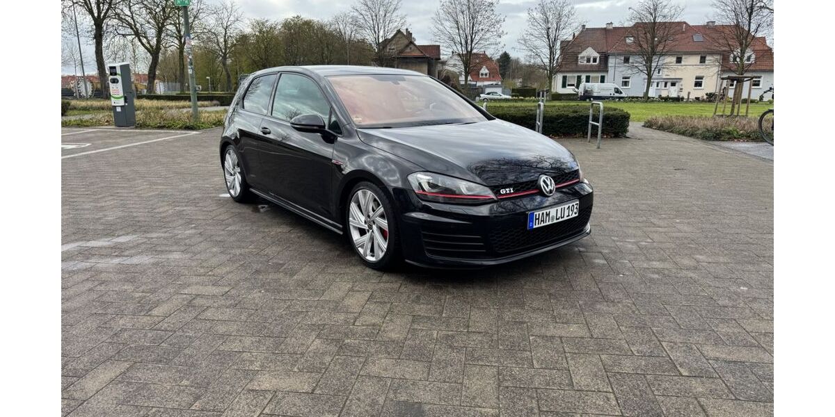 VW Golf 157.000 km 15.900 &euro; Hamm 59065