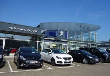 Peugeot 2008 16.000 km 20.485 &euro; Bochum 44801