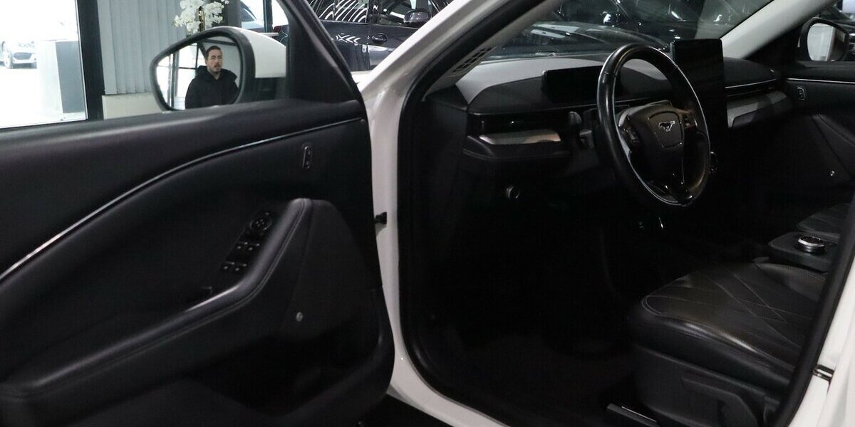 Ford Mustang Mach-E BANG & OLUFSEN / VIRTUAL COCKPIT 75.000 km 23.777 &euro; Hamm 59077