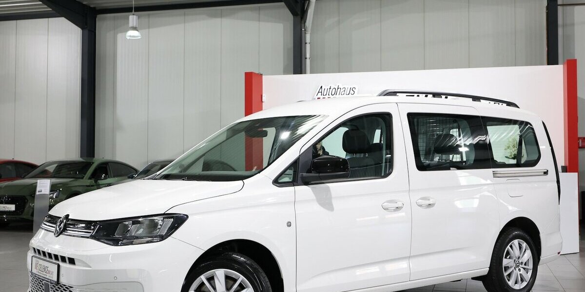 VW Caddy Maxi KOMBI 2.0 TDI 4M LIFE IQ ALLRAD OPTIK 95.000 km 28.991 &euro; Hamm 59077