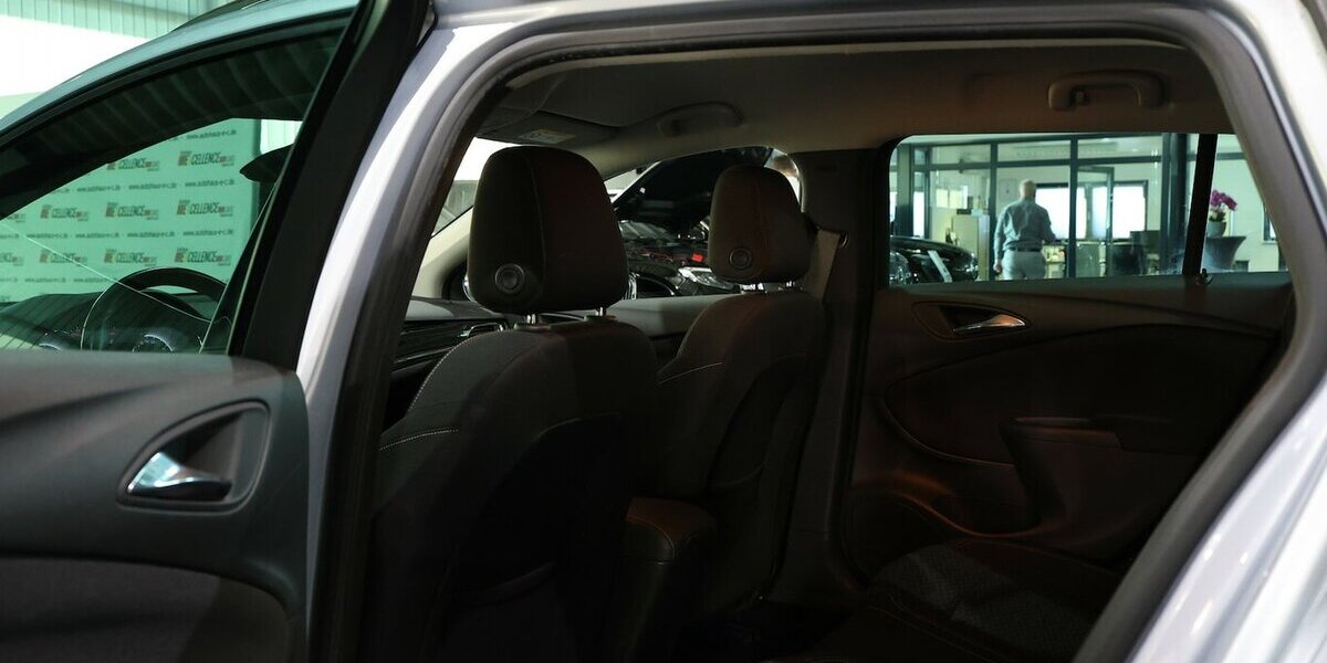 Opel Astra K ST 1.6 T ACTIVE 200-PS / APPLE+ANDROID 130.000 km 10.777 &euro; Hamm 59077