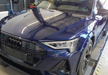 Audi e-tron 39.997 km 44.950 &euro; Hagen 58091
