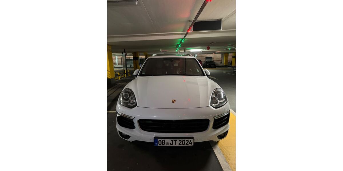 Porsche Cayenne 153.000 km 3.390 &euro; Bochum 44879