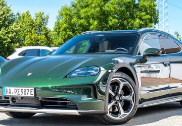 Porsche Taycan 7.999 km 114.900 &euro; Hagen 58119