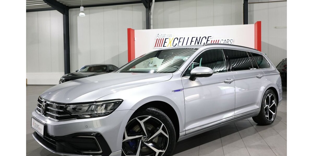 VW Passat Variant GTE DSG IQ BUSINESS R-LINE SPORT 86.000 km 24.444 &euro; Hamm 59077