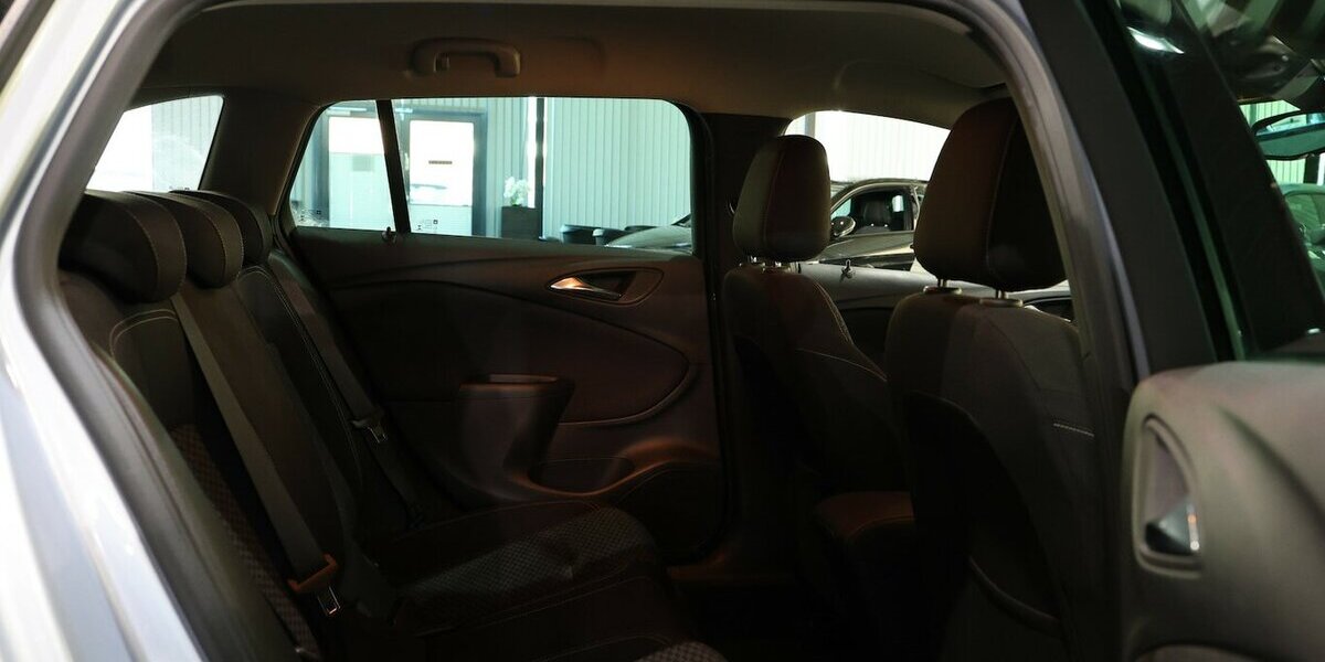 Opel Astra K ST 1.6 T ACTIVE 200-PS / APPLE+ANDROID 130.000 km 10.777 &euro; Hamm 59077