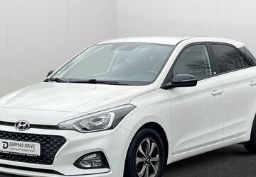 Hyundai i20 92.000 km 10.990 &euro; Datteln 45711
