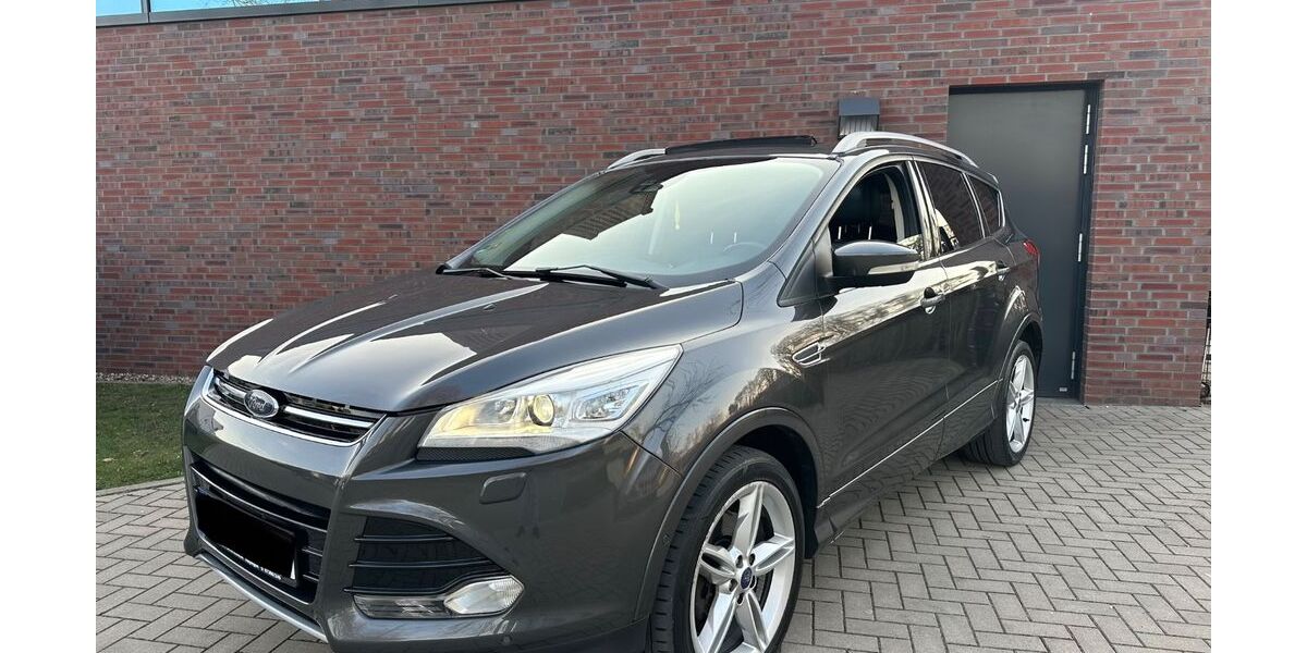 Ford Kuga 150.000 km 10.900 &euro; Olfen 59399