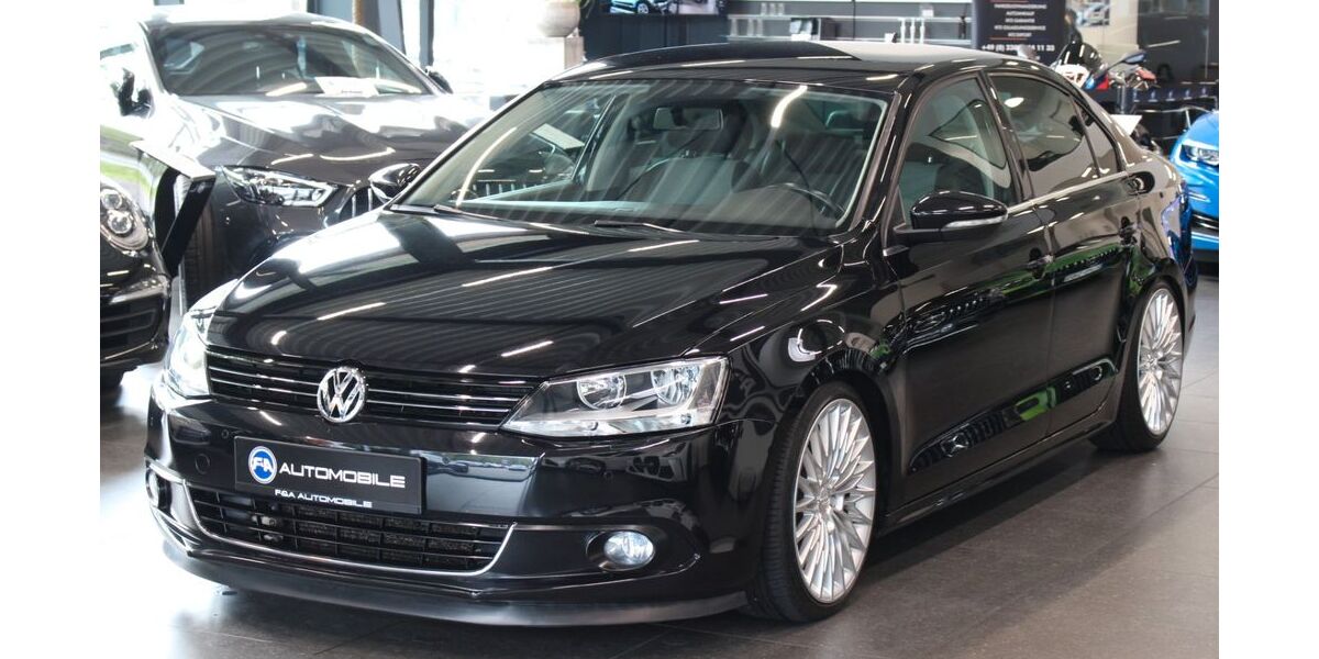 VW Jetta 93.100 km 10.790 &euro; Bergkamen 59192