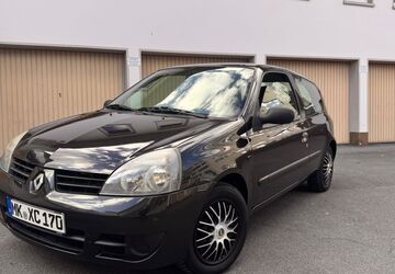 Renault Clio 215.000 km 2.399 &euro; Iserlohn 58636