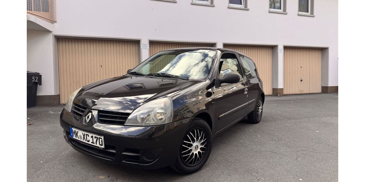 Renault Clio 215.000 km 2.399 &euro; Iserlohn 58636