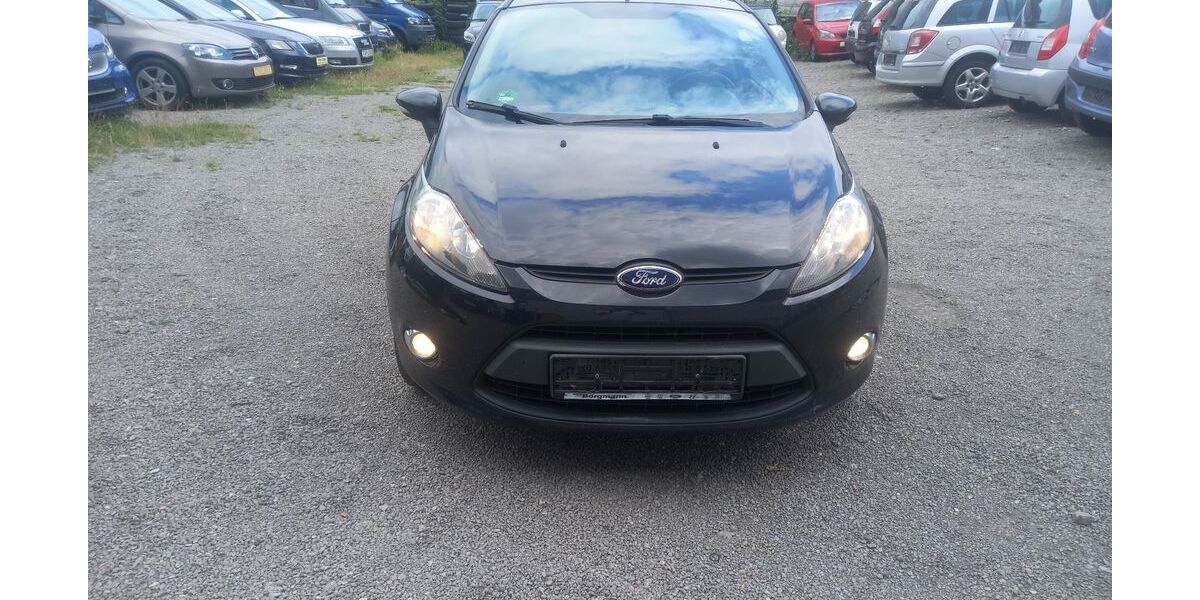 Ford Fiesta 136.100 km 3.700 &euro; Dortmund 44309