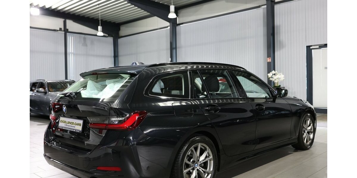BMW 318d Touring SPORT FACE-LIFT CURVED+NAVI+KAMERA 69.000 km 25.777 &euro; Hamm 59077