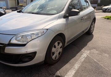 Renault Megane 79.000 km 5.300 &euro; Hagen 58089