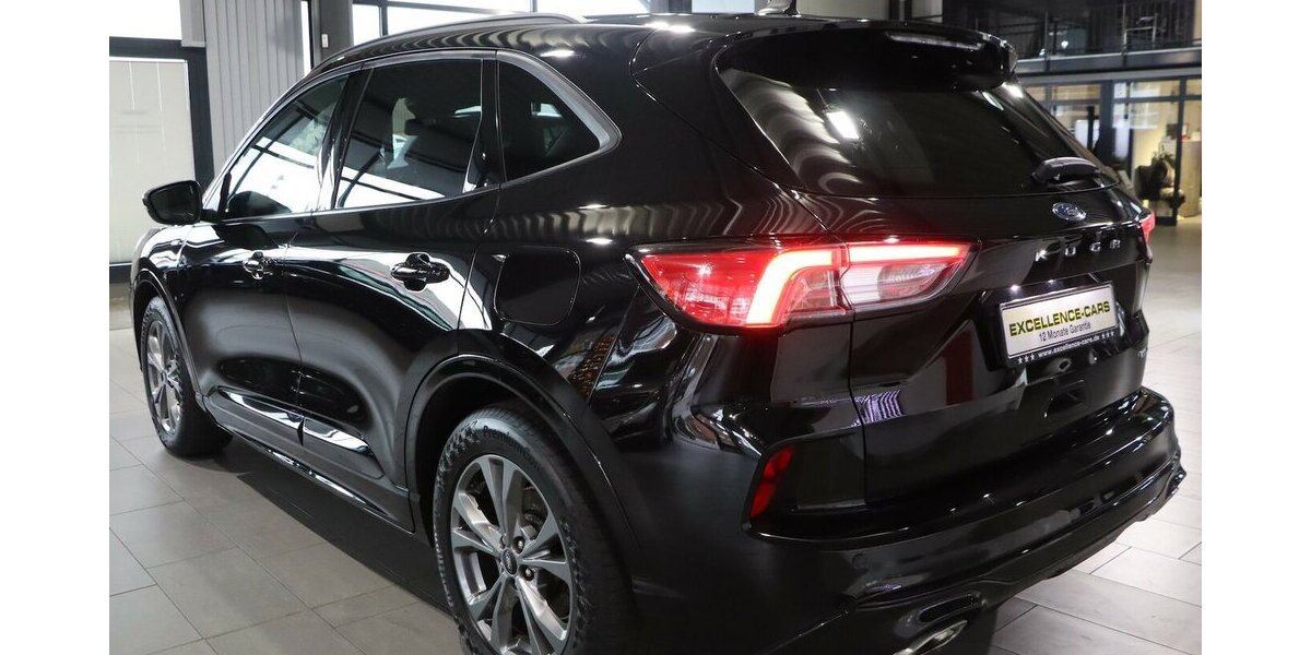 Ford Kuga 2.0 ECOBLUE STYLE ST-LINE SPORT BLACK / LED 125.000 km 17.111 &euro; Hamm 59077