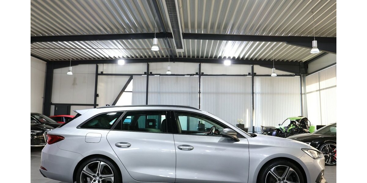 Seat Leon ST 2.0 TDI DSG FR-SPORT-PLUS / LED,PANORAMA 142.000 km 20.777 &euro; Hamm 59077