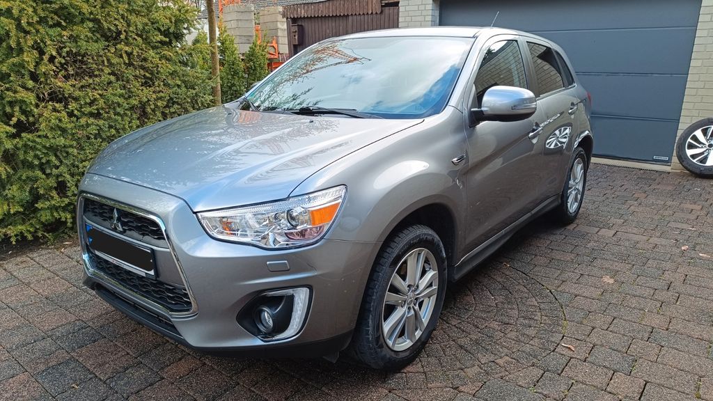 Mitsubishi ASX 84.300 km 11.600 &euro; Hamm 59071