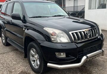 Toyota Land Cruiser 222.943 km 13.300 &euro; Hamm 59067