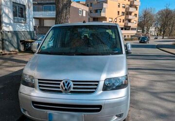 VW T5 Multivan 355.000 km 5.750 &euro; Waltrop 45731