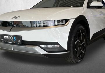 Hyundai IONIQ 30.338 km 23.990 &euro; Castrop-Rauxel 44575