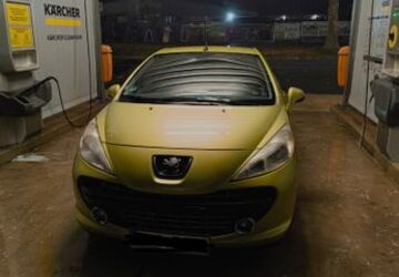 Peugeot 207 149.000 km 1.900 &euro; Herne 44629