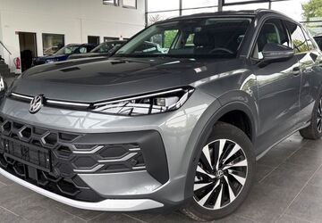 VW T-Roc 4.520 km 35.470 &euro; Lünen 44536