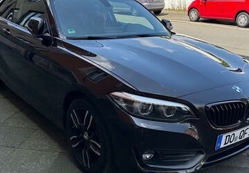 BMW 218 63.000 km 18.500 &euro; Dortmund 44141