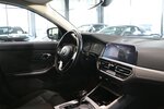BMW 330d Touring ADVANTAGE / LED / LIVE+NAVI+ 149.000 km 22.777 &euro; Hamm 59077