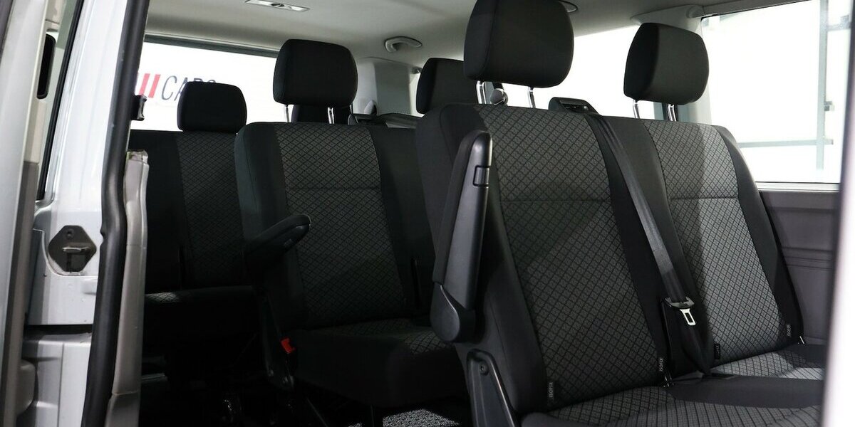 VW T6.1 Caravelle 2.0 TDI DSG LANG / 9-SITZER / TOP 172.000 km 26.444 &euro; Hamm 59077