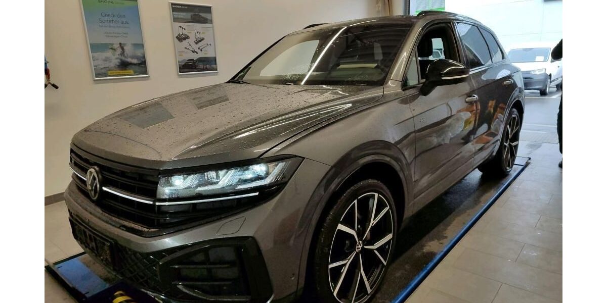 VW Touareg 74.579 km 60.740 &euro; Hagen 58091