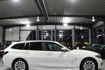 BMW 330e Touring Advantage / VOLL-LEDER-SPORT / LED 62.000 km 25.993 &euro; Hamm 59077