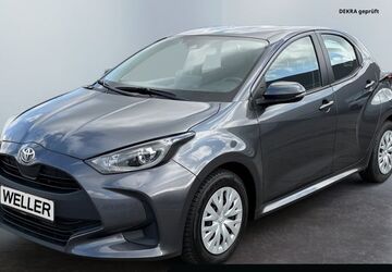 Toyota Yaris 59.515 km 13.480 &euro; Hamm 59067
