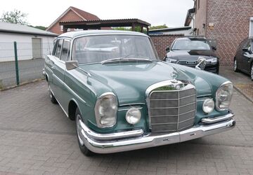 Mercedes-Benz 220 13.140 km 18.990 &euro; Selm 59379