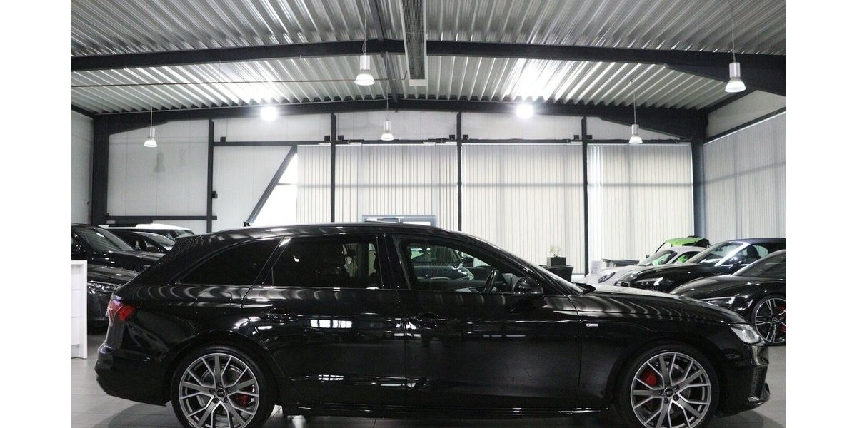 Audi A4 Avant 40 TDI Q S-LINE-COMPETITION-PLUS BLACK 125.000 km 28.111 &euro; Hamm 59077