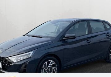 Hyundai i20 24.001 km 15.290 &euro; Haltern am See 45721